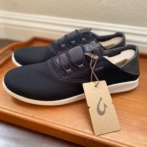 BRAND NEW Olukai “ALAPA LI” shoes in size 12